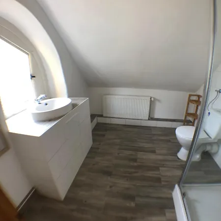 Gutshausferien Im Ostseehinterland בית אירוח *