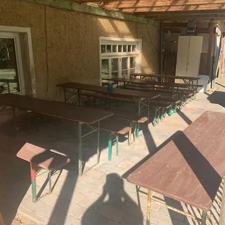 Gutshausferien Im Ostseehinterland בית אירוח