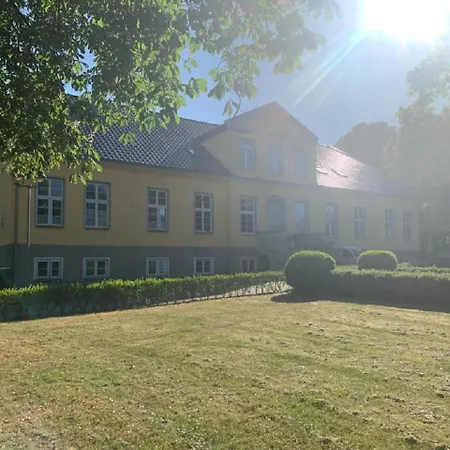 Gutshausferien Im Ostseehinterland Thelkow